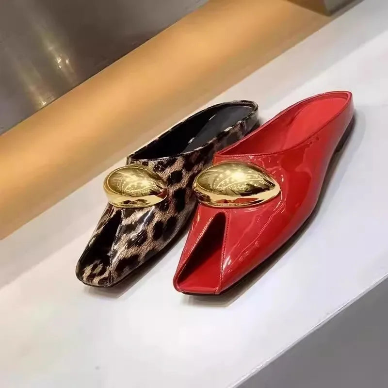2025 new leather elegant temperament metal buckle fish mouth slippers fashionable flat shoes cool slippers summer trend